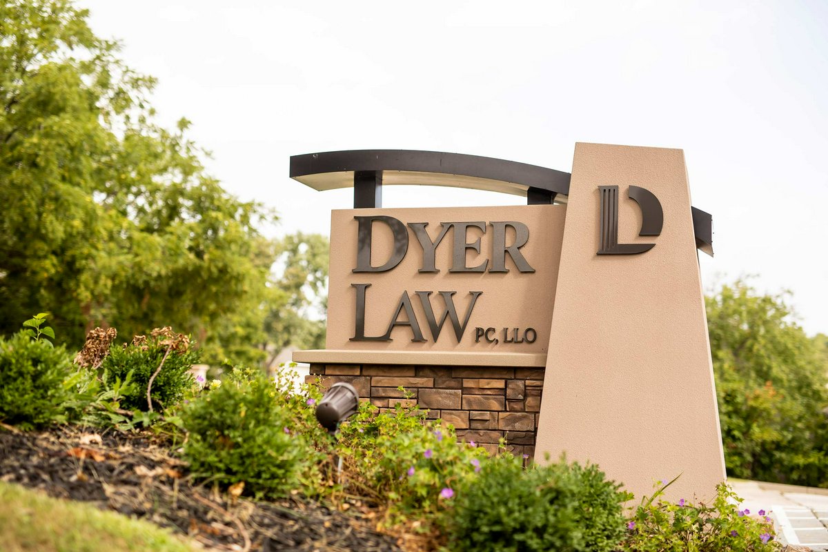 Dyer Law PC LLO